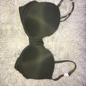 Victoria’s Secret T-Shirt Bra